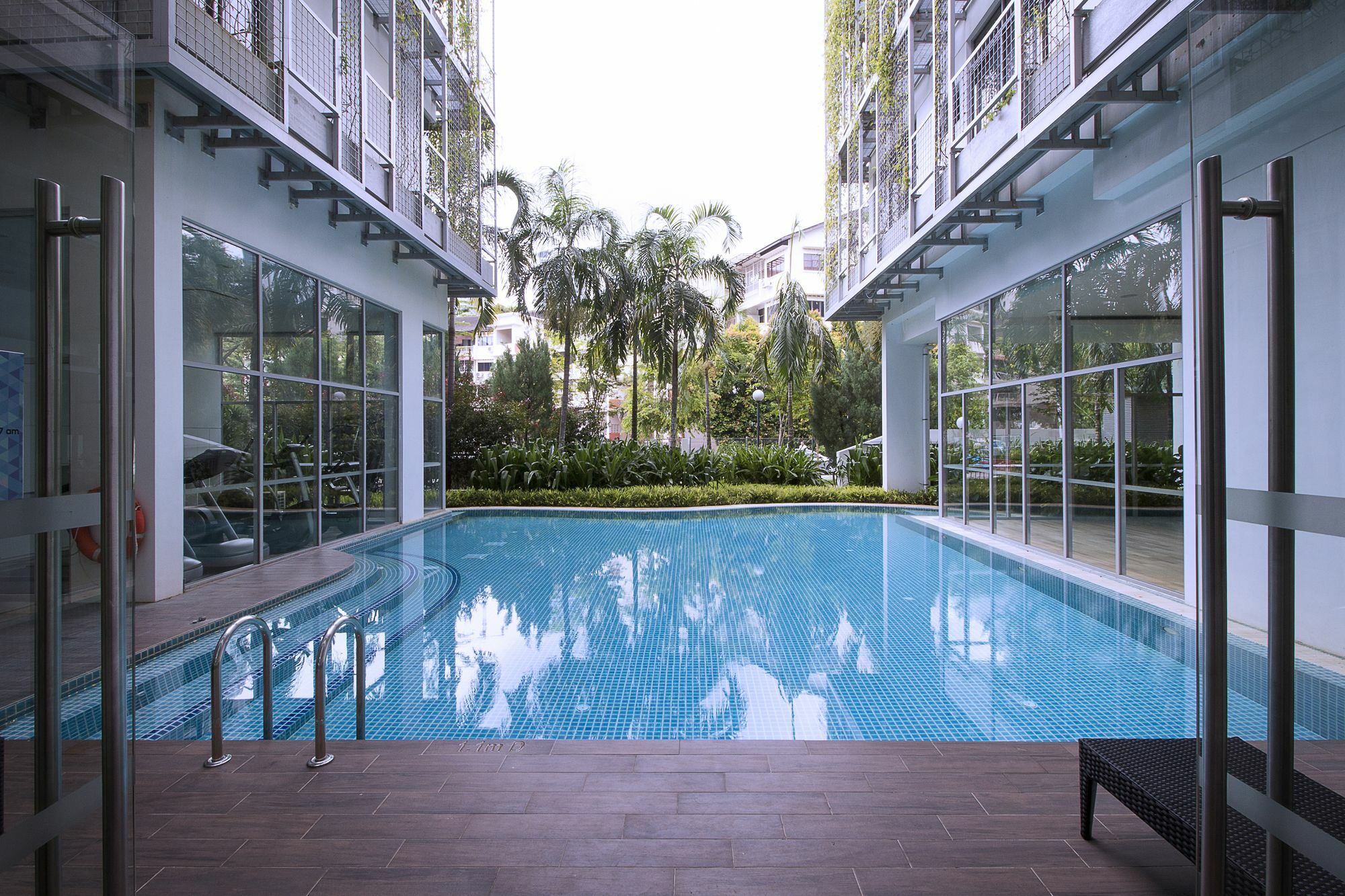 แตงส์กีฟวิ่ง เซอร์วิส เรสซิเดนซ์ Aparthotel สิงคโปร์ ภายนอก รูปภาพ